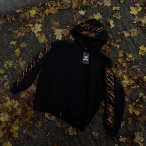 LESS IS MORE. Zipper